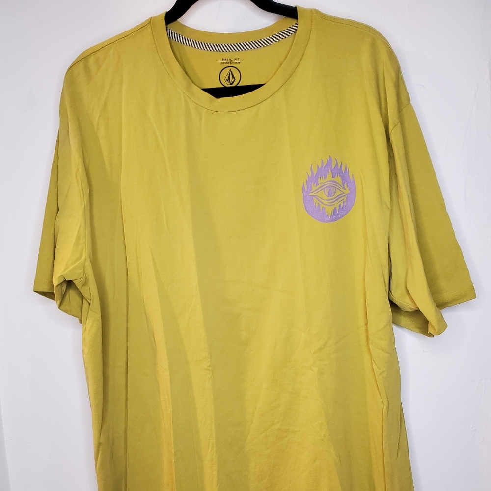 Volcom tee